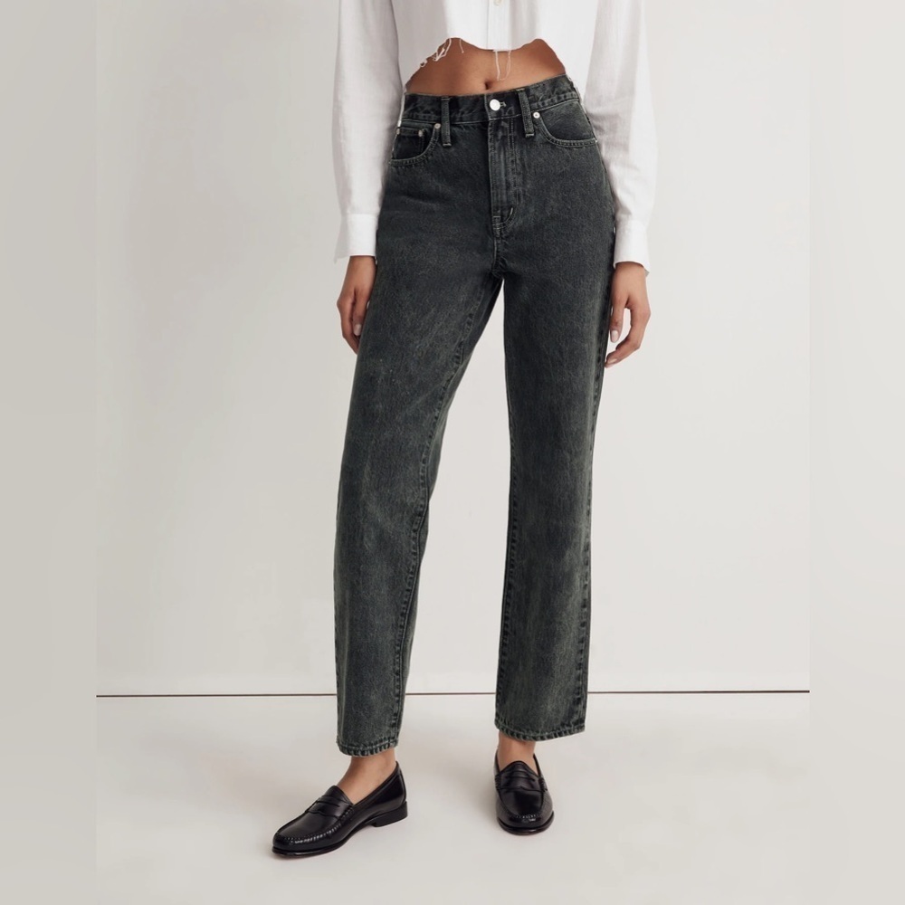 Madewell High-Rise Straight Jeans in Washed Black